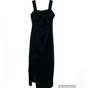 Black velvet dress size 10